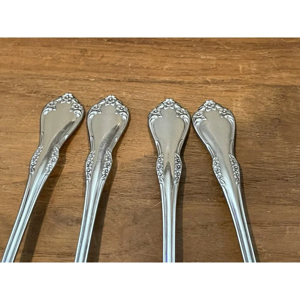 8 ONEIDA MANSFIELD long TEASPOONS